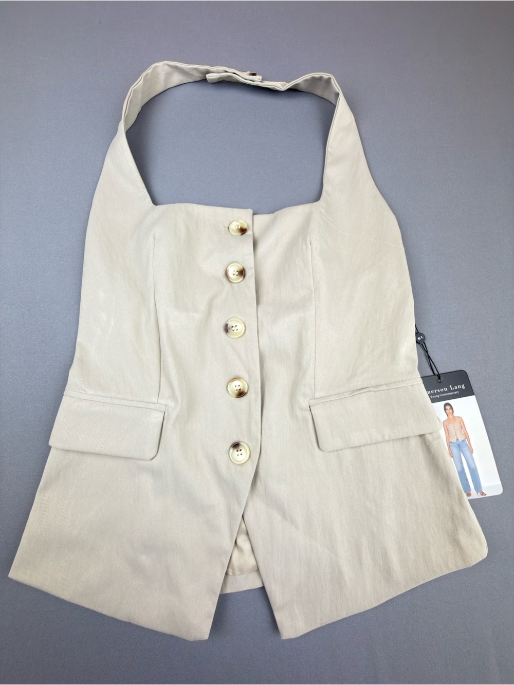 Sleeveless Button-Front Crop Top in Beige
